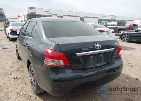 2012 Toyota Yaris z USA, uszkodzony, nr VIN JTDBT4K32CL025127